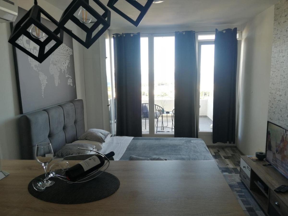 Studio Apartment Lanterna ザダル エクステリア 写真