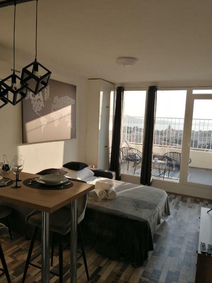 Studio Apartment Lanterna ザダル エクステリア 写真